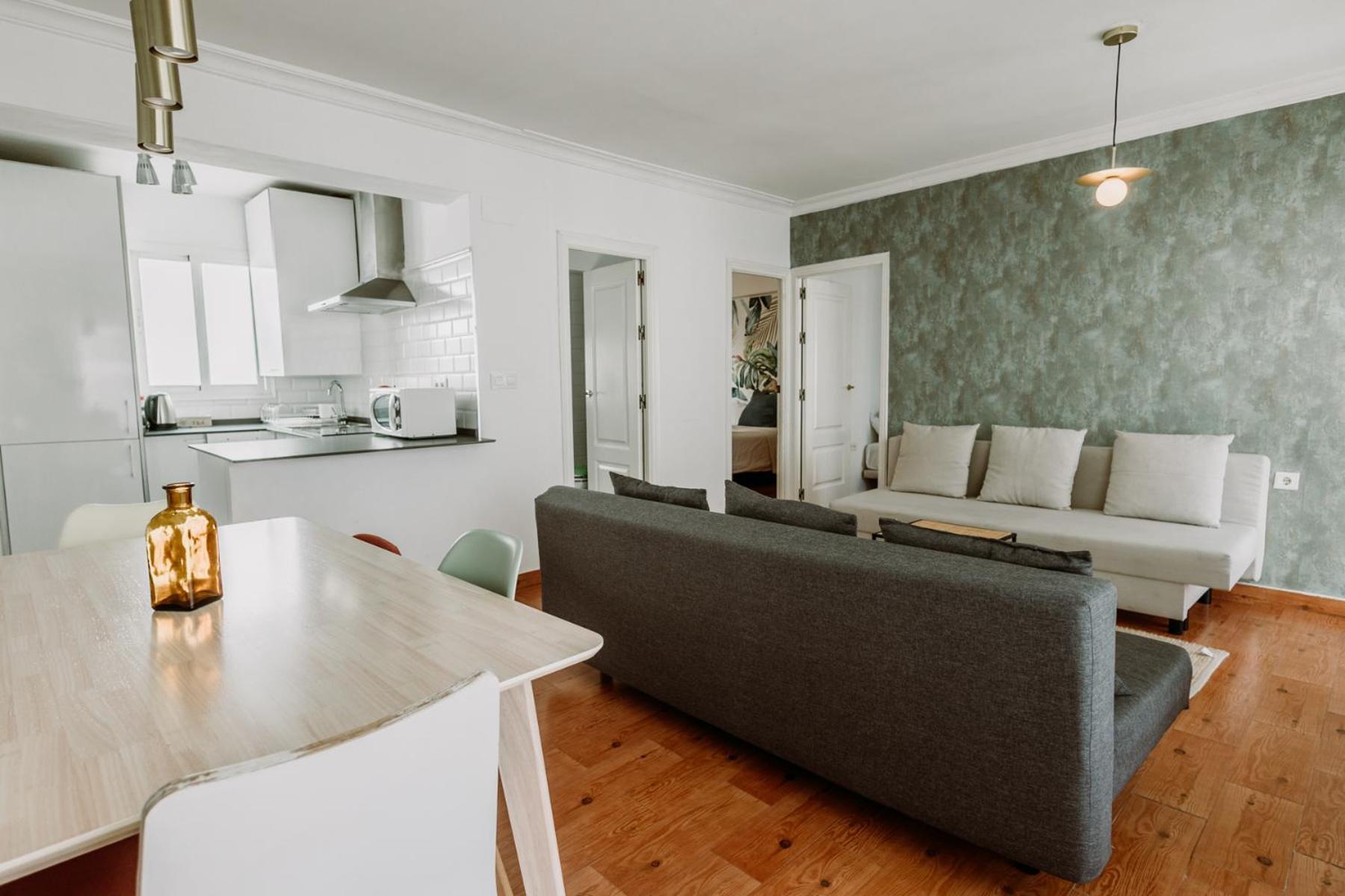Spacious Central Apartment Севиля Екстериор снимка